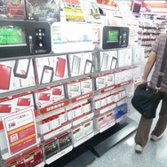 【フォトレポート】ニンテンドー3DS LL発売日＠ヨドバシAkiba