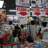 【ドラクエX発売】ヨドバシAkibaでは100人以上の行列