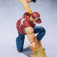 伝説の狼、秋葉原にあらわる「D-Artsテリー・ボガード」期間限定で公開中