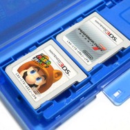 ゲームカードをセットしたところ
