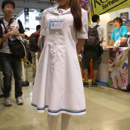 【フォトレポート】夏コミ企業ブースでみかけたコンパニオンさんたち