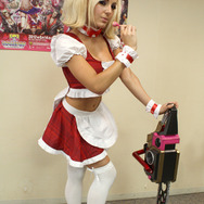 『ロリポップチェーンソー』イメージガールのジェシカさん、新作メイドコスを初披露！