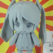 【キャラホビ2012】巷で話題の「ミクダヨー」、1/500サイズ宇宙戦艦ヤマト、シャア専用オーリスなど注目集める