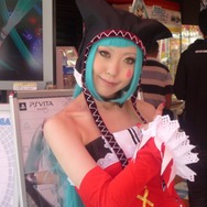 『初音ミク -Project DIVA- f』発売記念、林プロデューサーインタビュー ― ミクさんの新たな着ぐるみも登場