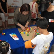 ブロックをくみ上げて対戦するボードゲーム