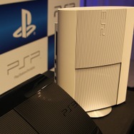 【フォトレポート】新カラーPSVita & 新型プレイステーション3を間近でチェック