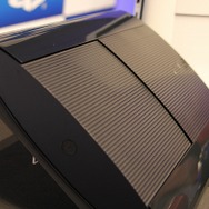 【フォトレポート】新カラーPSVita & 新型プレイステーション3を間近でチェック