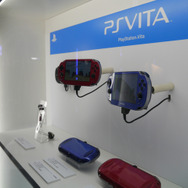 【TGS 2012】ソニーブースに話題の新型PS3や新カラーPSVitaが展示