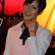 【TGS 2012】ビジネスデーを彩ってくれたコンパニオンたち、DAY2編