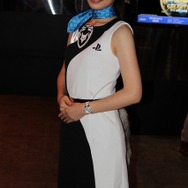 【TGS 2012】ビジネスデーを彩ってくれたコンパニオンたち、DAY2編