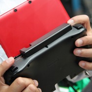 【TGS 2012】3DS LLでも「拡張スライドパッド」で快適なモンハンを!LL用が初披露