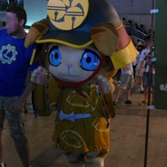 【TGS 2012】中の人などいない！東京ゲームショウ着ぐるみ写真館