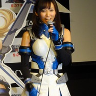 吉木りさのキュートなペイルウイング姿&超B級の4分間を見逃すな!『地球防衛軍3』完成披露会見