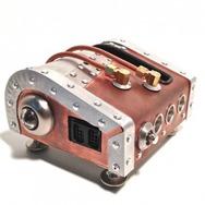 まだまだ現役！スチームパンクなファミコンのケースMODがかっこいい