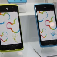【CEATEC 2012】ワンピーススマホをいち早くチェック！ディズニースマホもあったドコモブース 