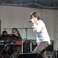 植松伸夫氏のバンドEBPとウダーの演奏が響いた!“自由が丘女神まつり”ライブレポート