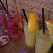 お昼はやっぱりマーボーカレー!ゲームの世界を存分に楽しめる「テイルズ オブ カフェ」の模様をレポート