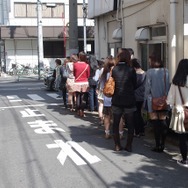 取材後には、開店前にもかかわらず行列が!