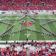 あの有名兄弟も出演！？大学のマーチングバンドが魅せたゲームづくしのハーフタイム