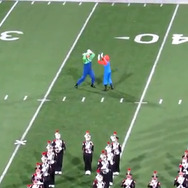 あの有名兄弟も出演！？大学のマーチングバンドが魅せたゲームづくしのハーフタイム