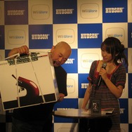 【ハドソンWiiウェアタイトル発表会】 最後は山本梓さんも交えて『スタソルR』ゲーム大会！(3)