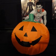 カボチャに喰らいつき失格した小島さん