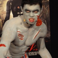 最強B.O.W.タイラントが東京に降臨!映画「バイオハザード」祭をフォトレポートでお届け