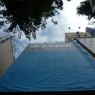 真下では当然何も見えません。特別に間近で撮らせてもらいました