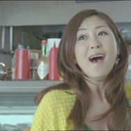 『テイルズウィーバー』、新CMにグラドル辰巳奈都子さんが出演