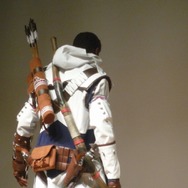 細部まで再現した衣装