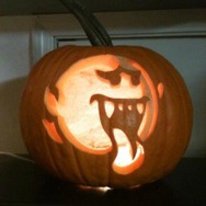 カボチャに映し出されるテレサ