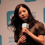 【フォトレポート】吉高由里子さんの本領発揮!? 無料通話アプリ「comm」スタート発表会