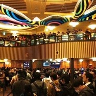 新宿バルト9:世界最速上映直前の様子