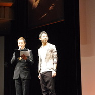 最初に登壇したのは高橋研二さん(ラスマン役)