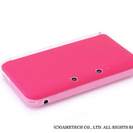 ポップなピンクのツートンカラー