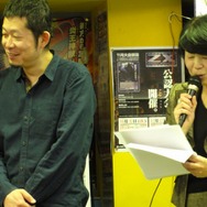 日野社長からのお手紙を読み上げる店長