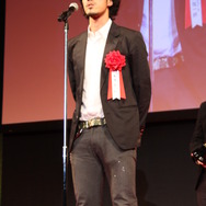 感謝を述べる馬場氏