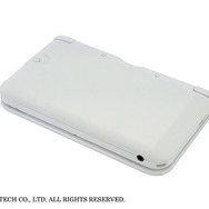 通信プレイ時のバッテリー不足を解消、3DS LLの動作時間が2倍になる「メガバッテリーパック3DLL」