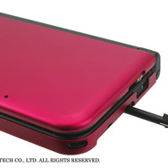 高級感のあるメタリックなデザインにチェンジ、ニンテンドー3DS LL用保護カバー「メタルシェル3DLL」