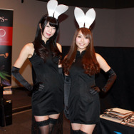 ウサギの耳が可愛らしい「LOCOガール」も応援！