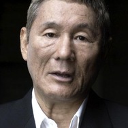 「愛は勝つよな…って最近」 新TV-CM「愛は勝つ」 (C)藤子プロ・小学館・テレビ朝日・シンエイ・ADK