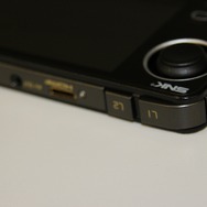 22年ぶりに携帯機となって帰ってきた｢NEOGEO X｣フォトレポート