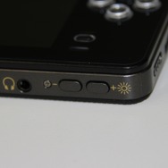 22年ぶりに携帯機となって帰ってきた｢NEOGEO X｣フォトレポート