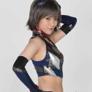 采女華(渚カヲル役)(c)カラー