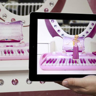 ディズニー、ARアプリ連動型の玩具の開発のため玩具メーカーらと提携