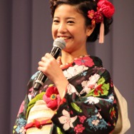 【フォトレポート】吉高由里子さんの着物姿がまぶしかった、ディー・エヌ・エー新ロゴ発表会