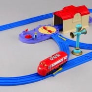 ウィルソンと回転台はじめてセット (C)フジテレビ (C) Ludorum Plc, TOMY International, Inc. 2012 Chuggington (R) is a registered trademark of Ludorum plc.