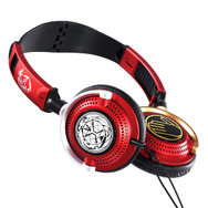 バンダイ、「仮面ライダーウィザード」フレイムスタイルをイメージしたヘッドフォン発売