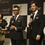 左:八雲ふみねさん、右:パックンマックン