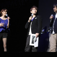 左から眞鍋かをりさん、平林良章プロデューサー、佐々木栄一郎ディレクター